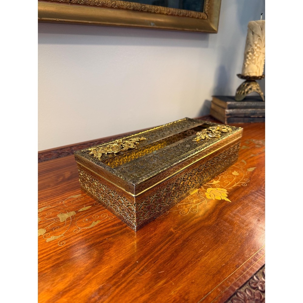Vintage Filigree Tissue Box Cover with Roses - Picture 8 of 17